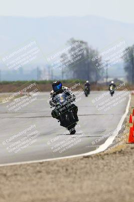 media/Jun-07-2025-TrackDaz (Sat) [[4413525952]]/B Group/220pm (Turn 9)/